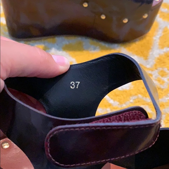 Celine Wedges, size 37 - Picture 3 of 6